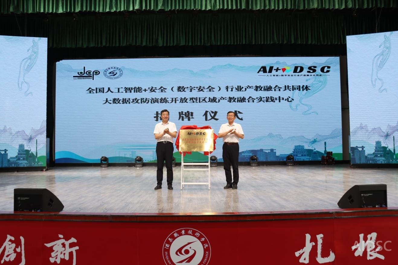 03101710u890.jpg
